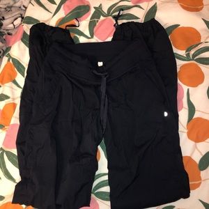 Lulu Lemon Dance Studio Jogger - Size 6 Tall
